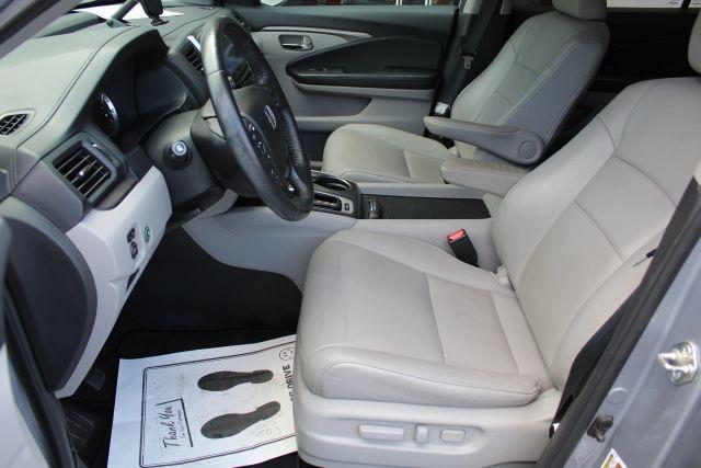 used 2017 Honda Pilot car, priced at $21,424