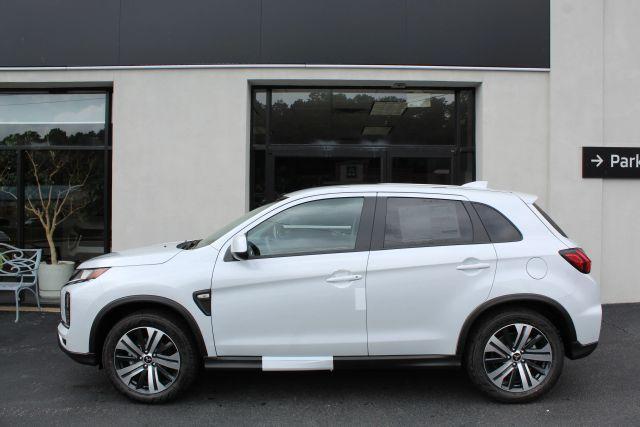 new 2025 Mitsubishi Outlander Sport car, priced at $27,735