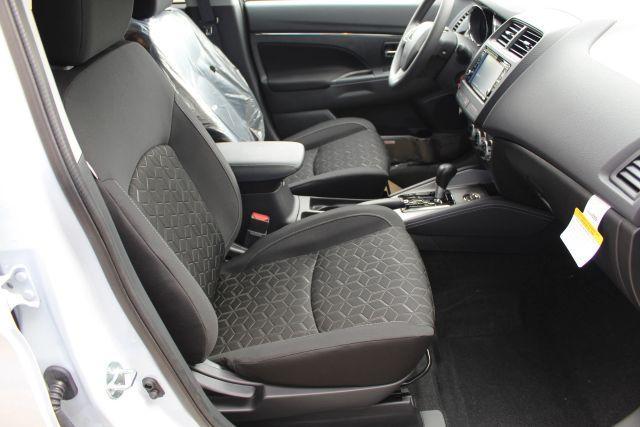 new 2025 Mitsubishi Outlander Sport car, priced at $27,735