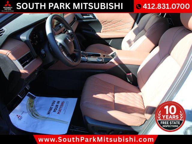 used 2025 Mitsubishi Outlander car, priced at $35,991