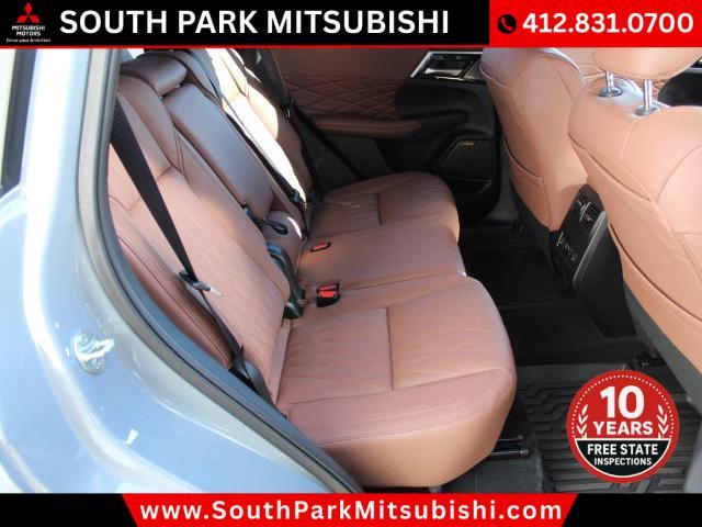 used 2025 Mitsubishi Outlander car, priced at $35,991