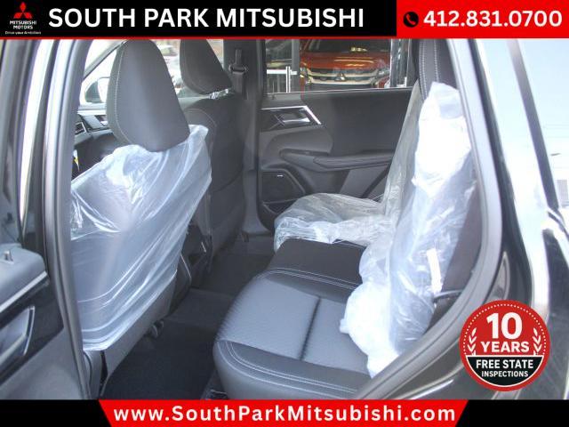 new 2025 Mitsubishi Outlander car, priced at $31,315