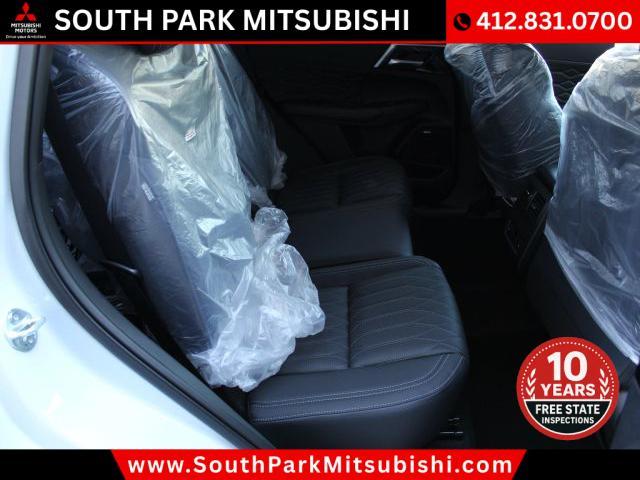 new 2025 Mitsubishi Outlander car, priced at $39,360