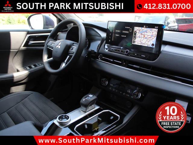 new 2025 Mitsubishi Outlander car, priced at $37,250