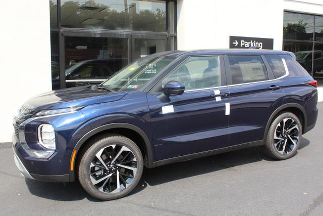 new 2024 Mitsubishi Outlander car, priced at $29,420