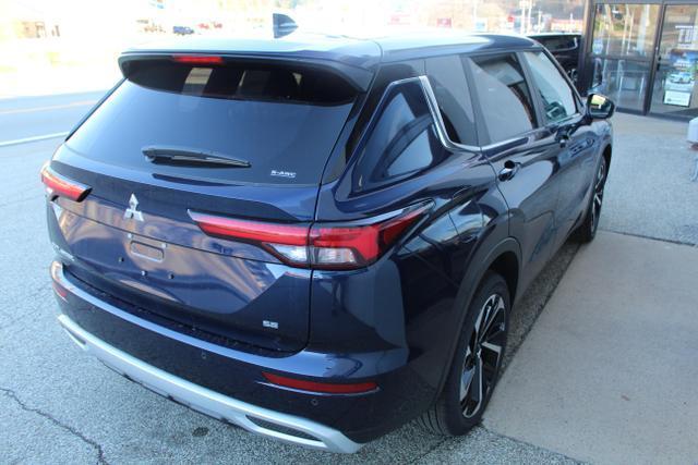 new 2024 Mitsubishi Outlander car, priced at $33,815