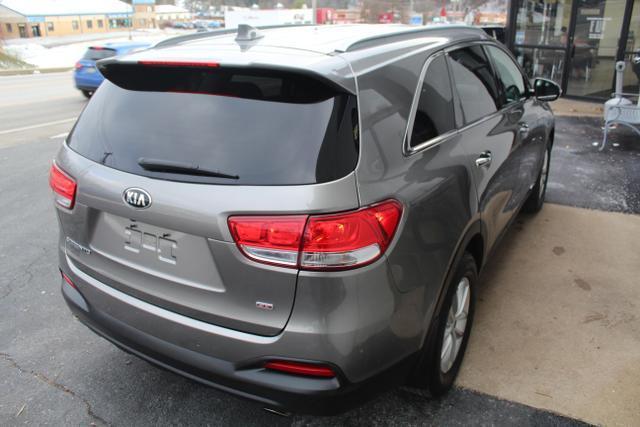 used 2018 Kia Sorento car, priced at $15,211