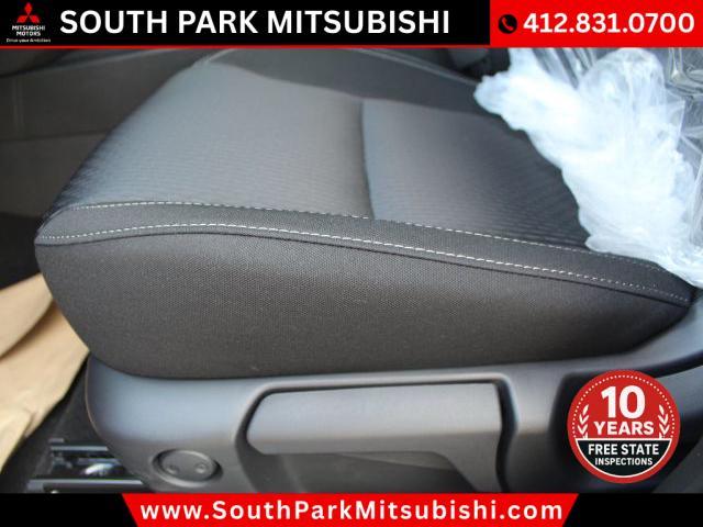 new 2025 Mitsubishi Outlander car, priced at $31,840