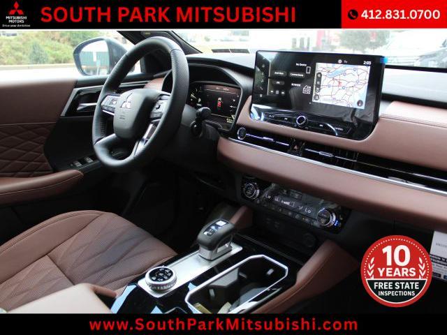 new 2025 Mitsubishi Outlander car, priced at $42,605