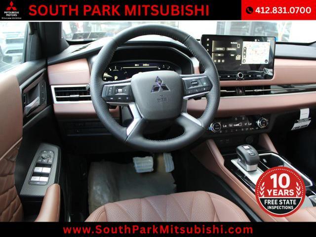 new 2025 Mitsubishi Outlander car, priced at $42,605