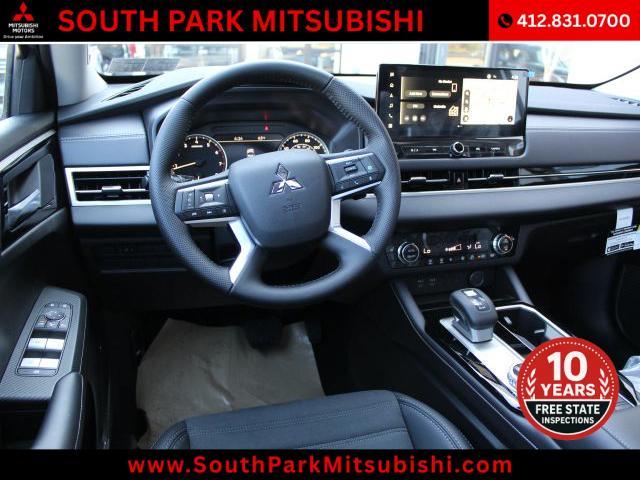 new 2025 Mitsubishi Outlander car, priced at $38,285