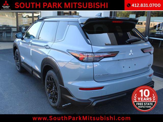 new 2025 Mitsubishi Outlander car, priced at $38,285