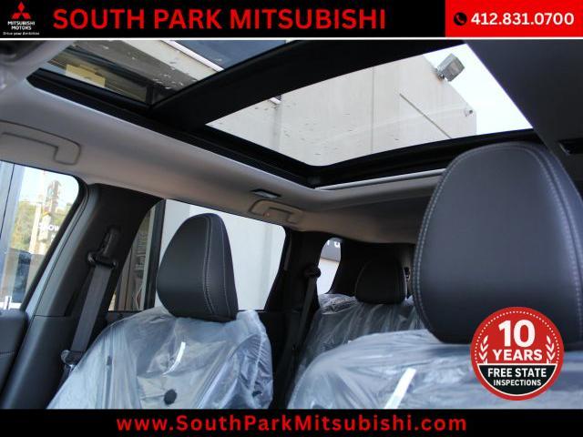 new 2025 Mitsubishi Outlander car, priced at $38,285