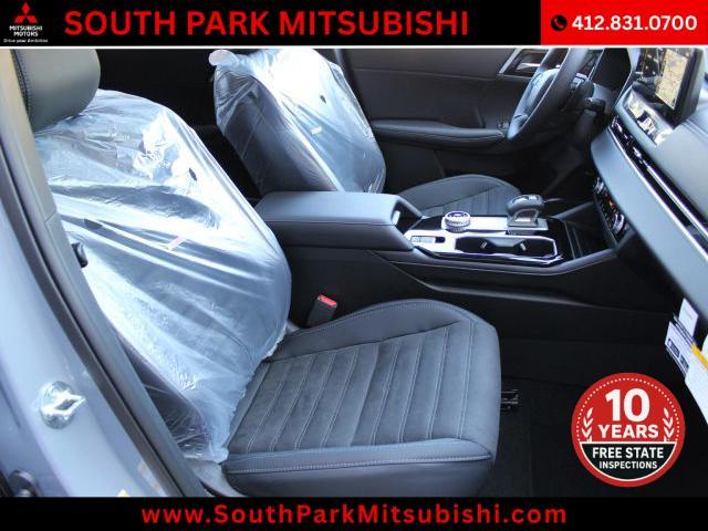 new 2025 Mitsubishi Outlander car, priced at $38,285