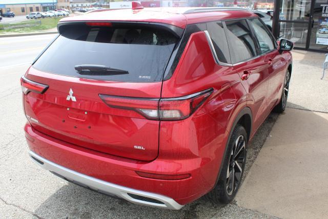 new 2024 Mitsubishi Outlander car, priced at $35,870