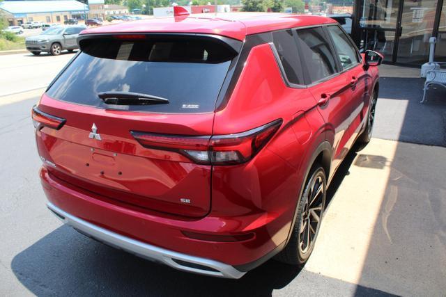 new 2024 Mitsubishi Outlander car, priced at $32,460