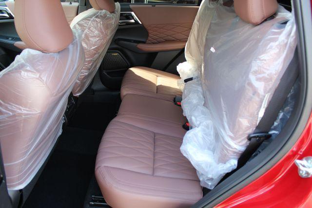 new 2025 Mitsubishi Outlander car, priced at $38,005