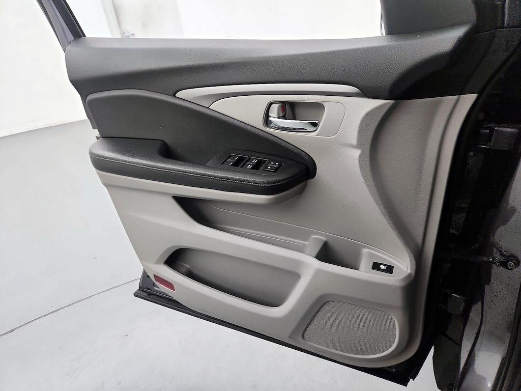 used 2019 Honda Ridgeline car, priced at $21,998