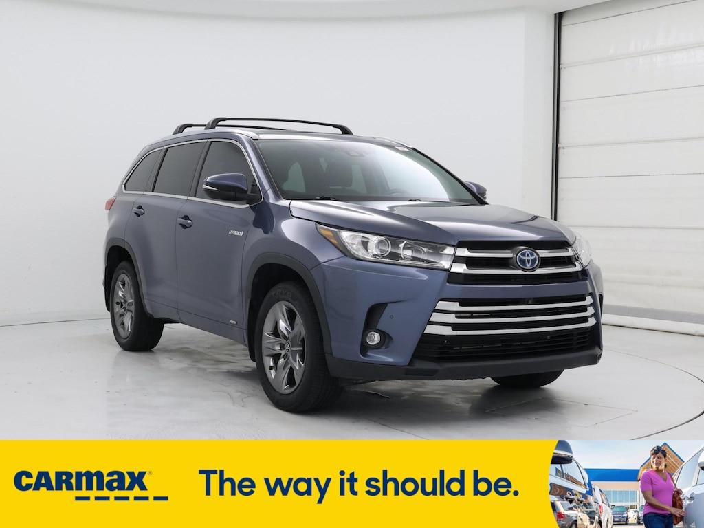 used 2019 Toyota Highlander Hybrid car, priced at $38,998