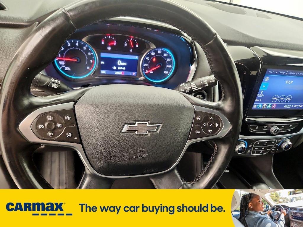 used 2023 Chevrolet Traverse car, priced at $34,998