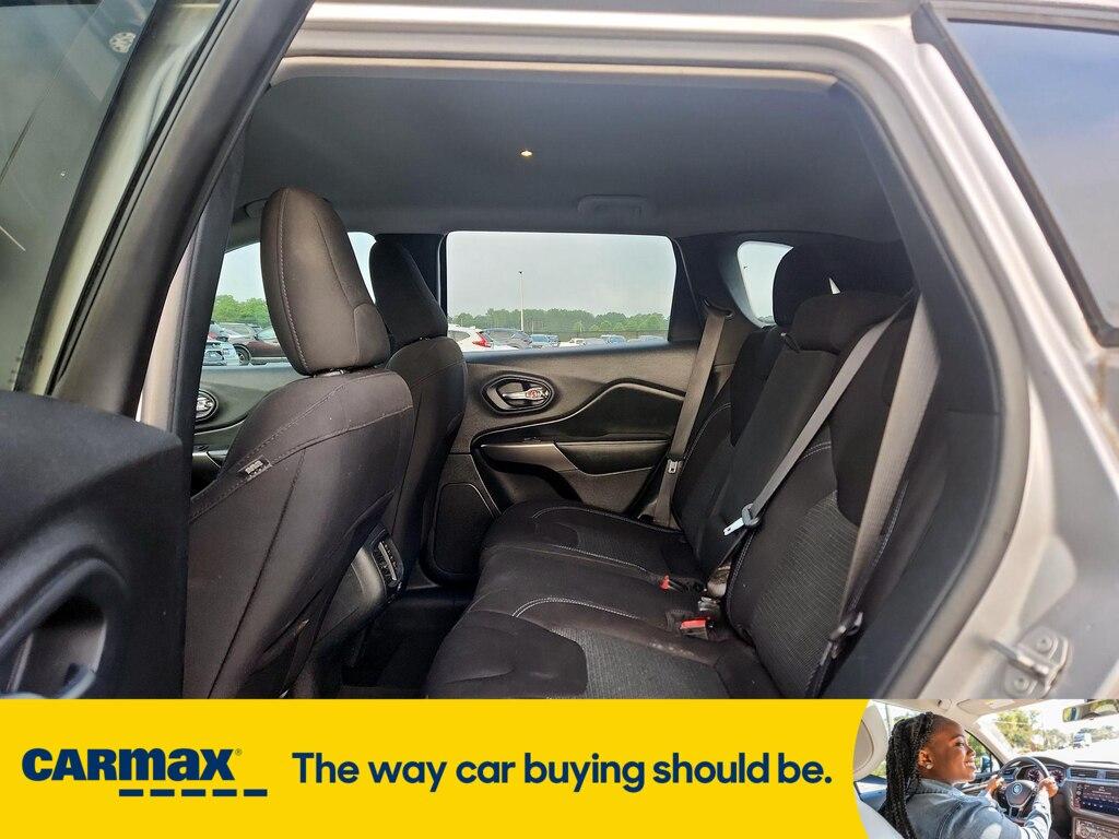 used 2020 Jeep Cherokee car, priced at $19,998