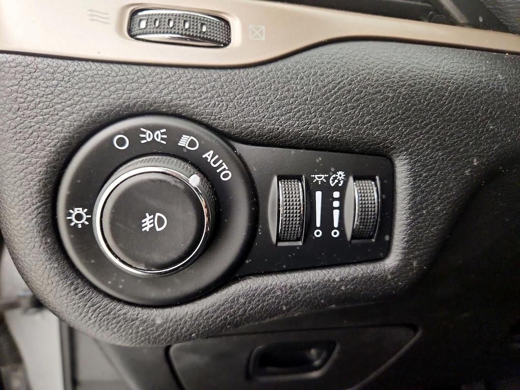 used 2015 Jeep Cherokee car, priced at $15,998