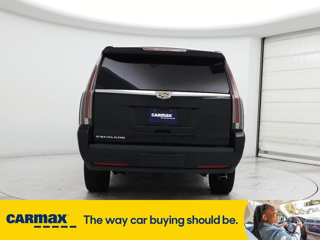 used 2020 Cadillac Escalade car, priced at $46,998