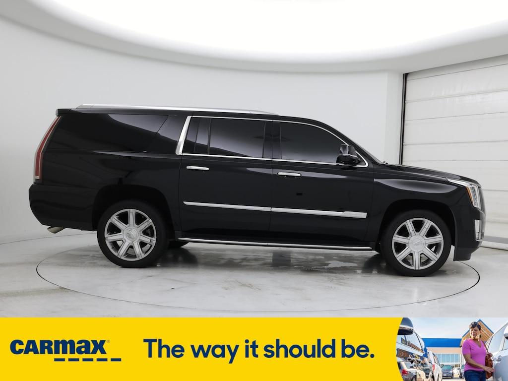 used 2020 Cadillac Escalade car, priced at $46,998