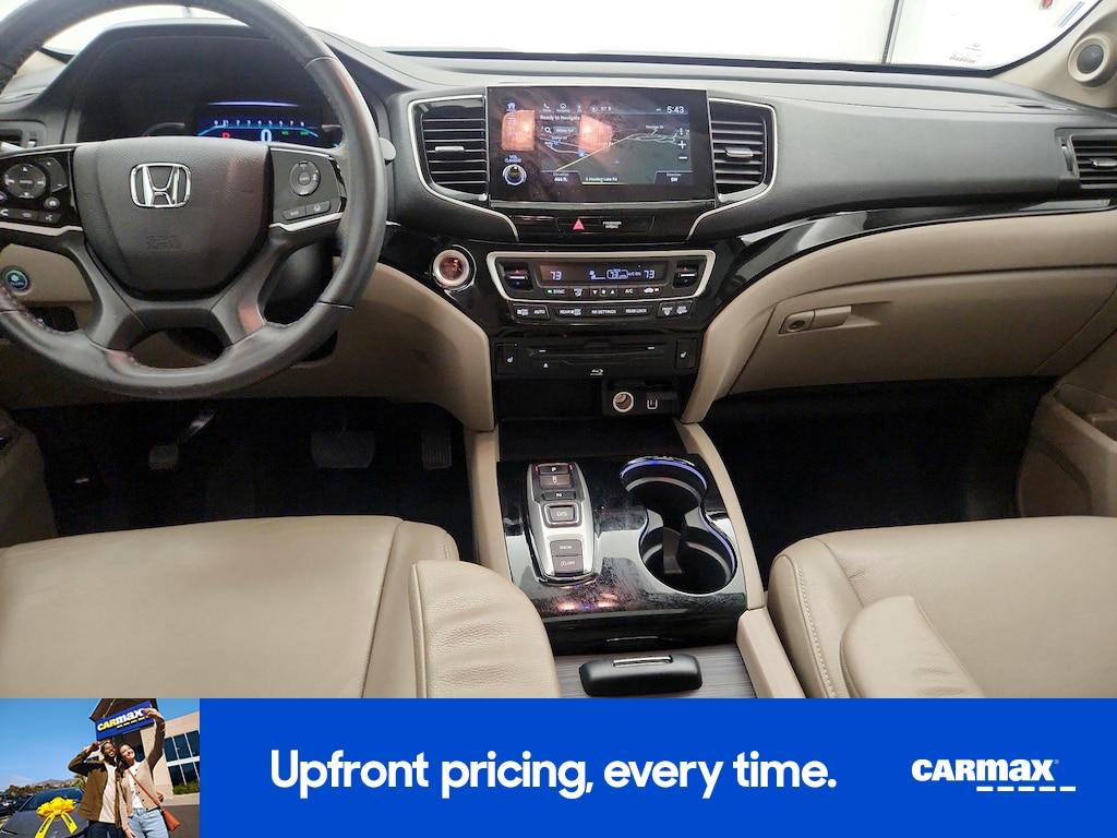 used 2021 Honda Pilot car, priced at $30,998