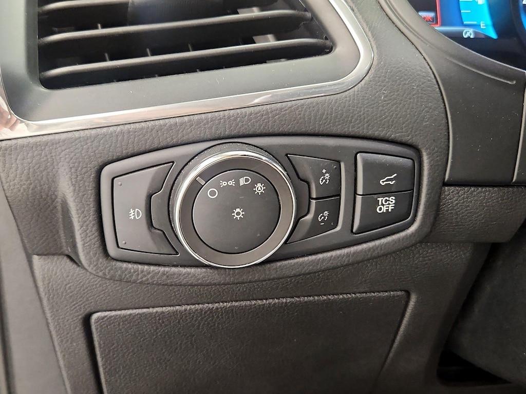 used 2022 Ford Edge car, priced at $29,998