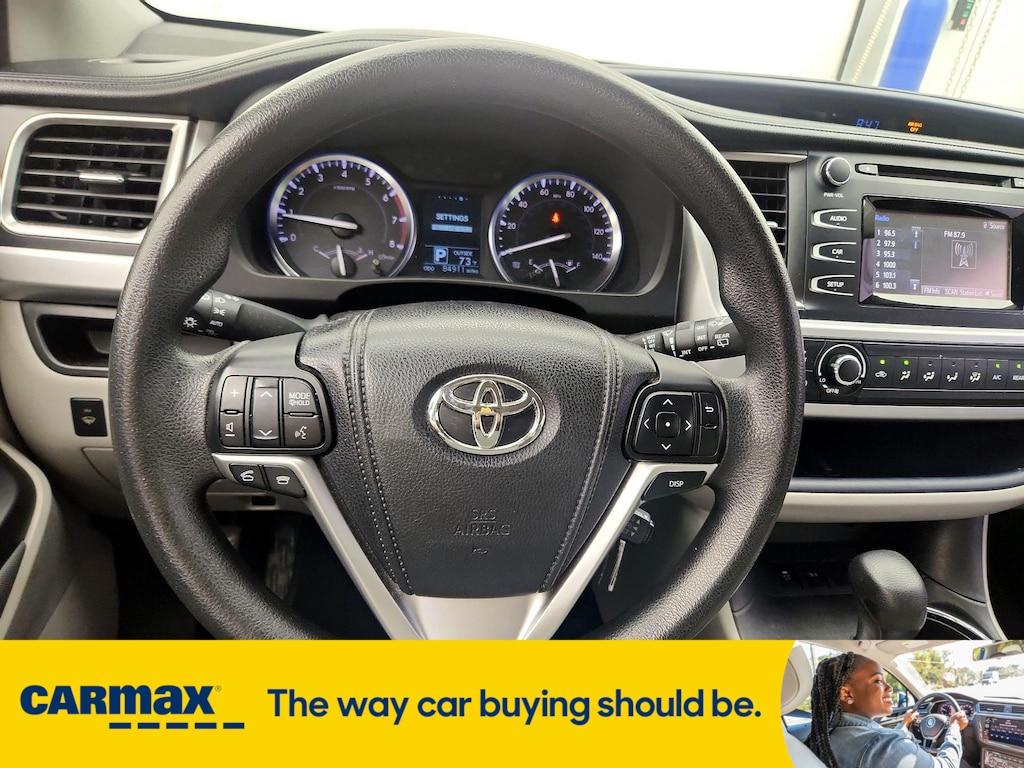 used 2015 Toyota Highlander car, priced at $18,998