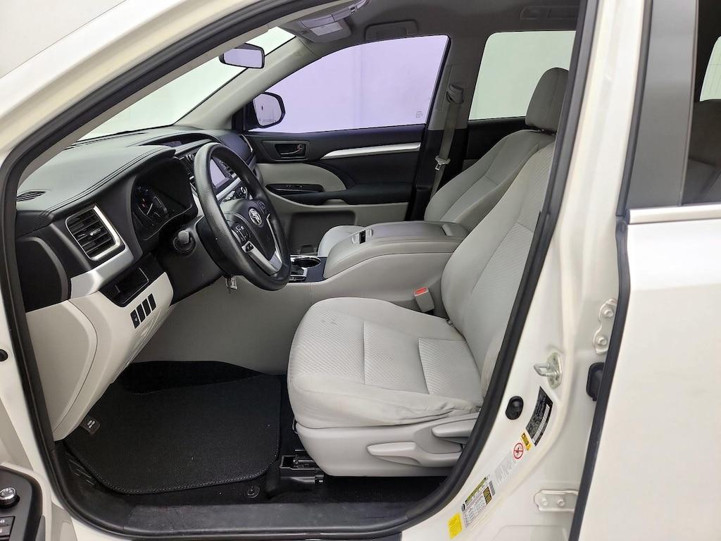 used 2015 Toyota Highlander car, priced at $18,998