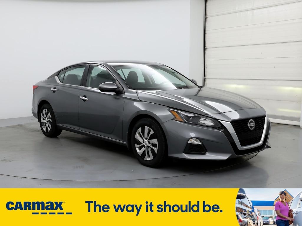 used 2022 Nissan Altima car, priced at $19,998