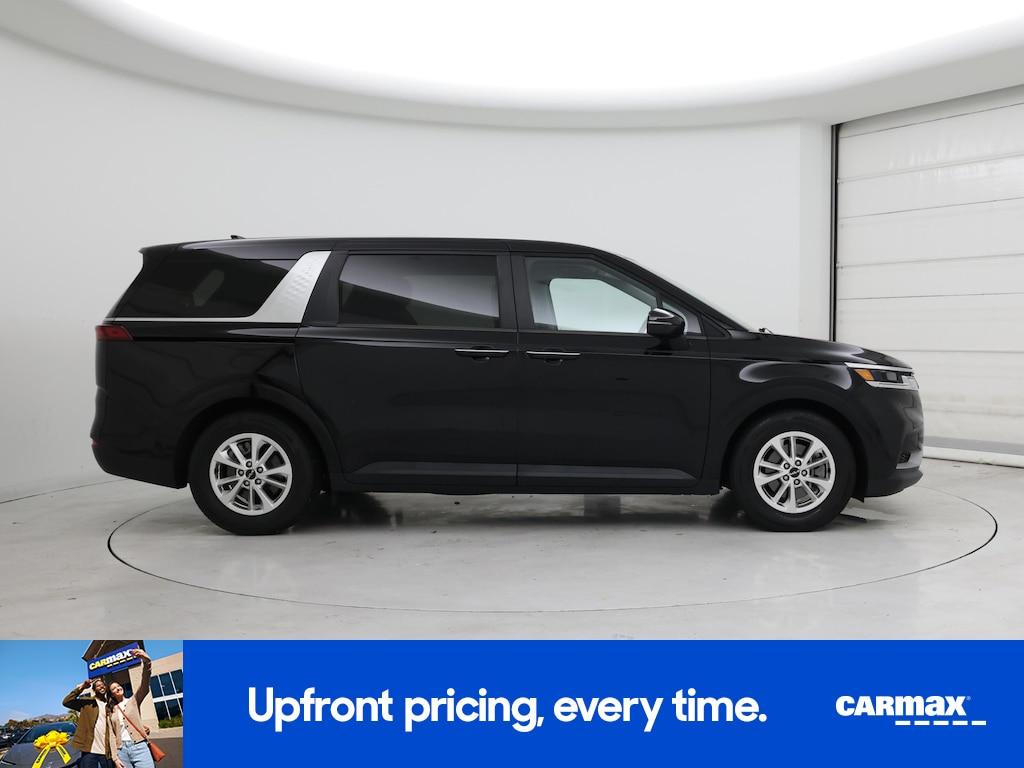 used 2022 Kia Carnival car, priced at $31,998