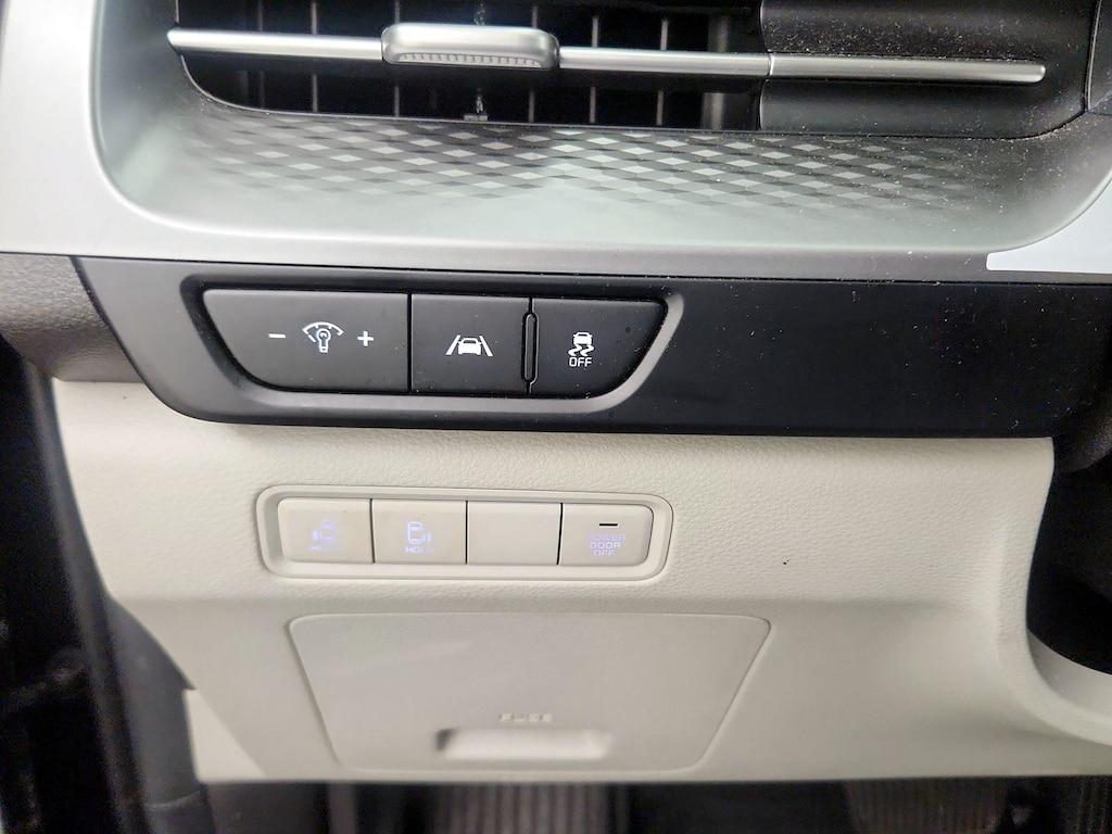 used 2022 Kia Carnival car, priced at $31,998