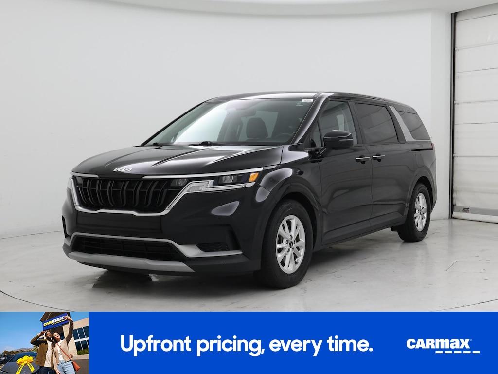 used 2022 Kia Carnival car, priced at $31,998