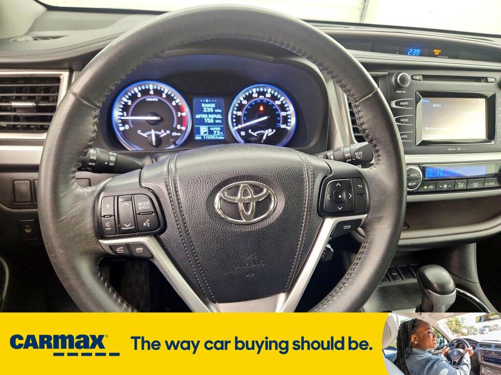 used 2015 Toyota Highlander car, priced at $17,998