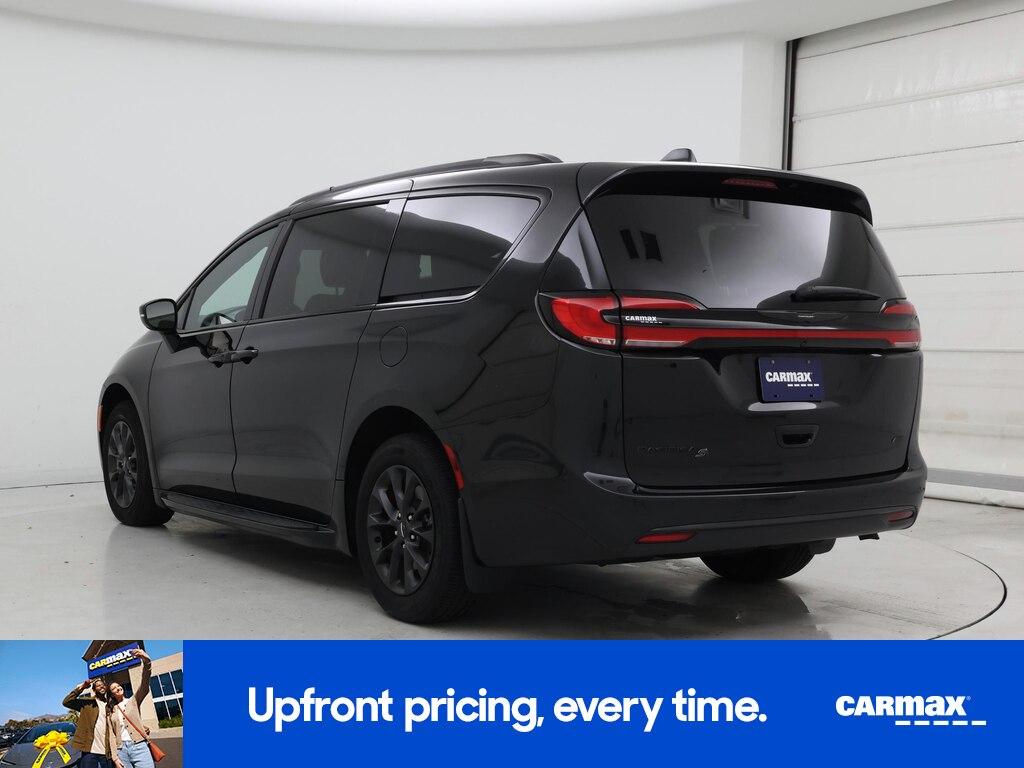 used 2021 Chrysler Pacifica car, priced at $35,998