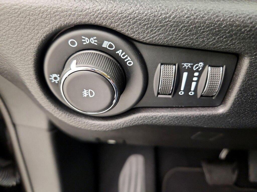 used 2021 Chrysler Pacifica car, priced at $35,998