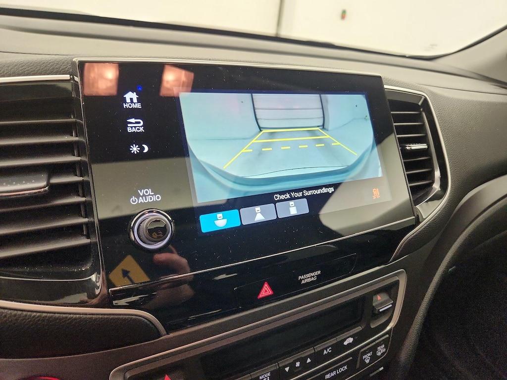 used 2019 Honda Pilot car, priced at $27,998