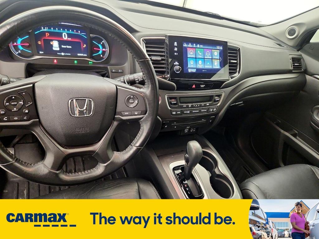 used 2019 Honda Pilot car, priced at $27,998