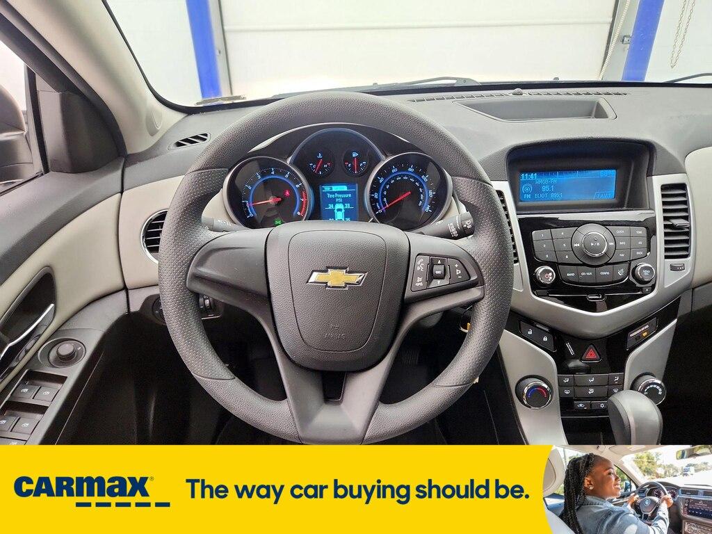 used 2014 Chevrolet Cruze car, priced at $12,998