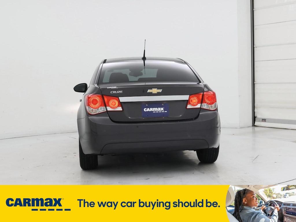 used 2014 Chevrolet Cruze car, priced at $12,998