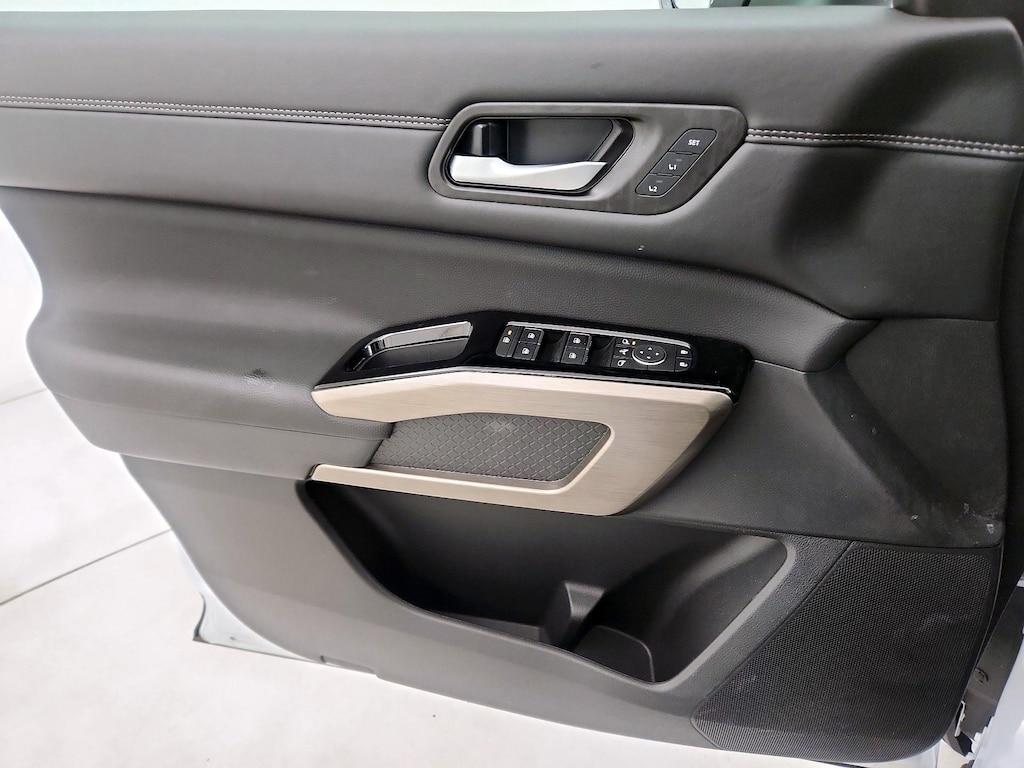 used 2025 Nissan Pathfinder car, priced at $44,998