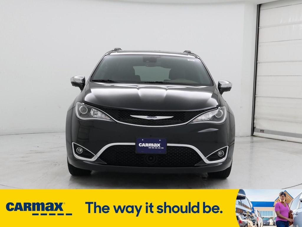 used 2020 Chrysler Pacifica car, priced at $35,998