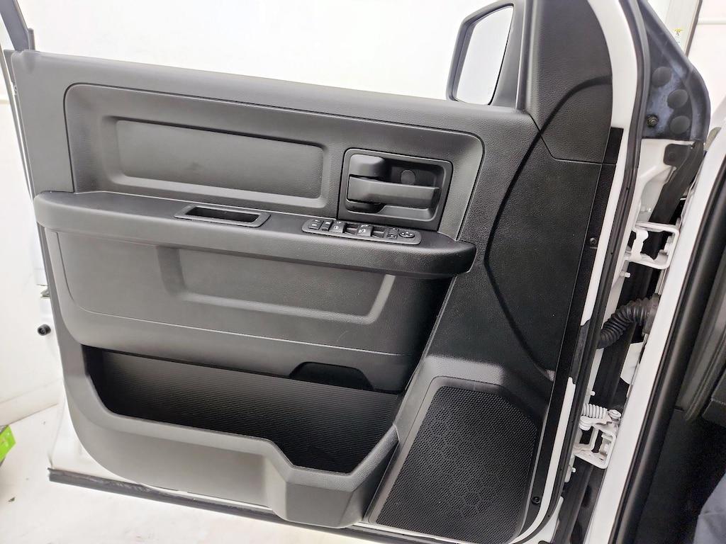 used 2022 Ram 1500 Classic car, priced at $27,998