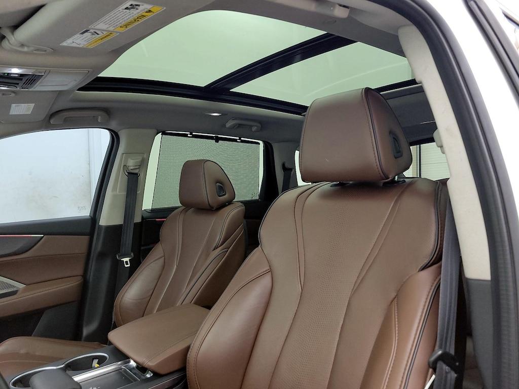 used 2022 Acura MDX car, priced at $42,998