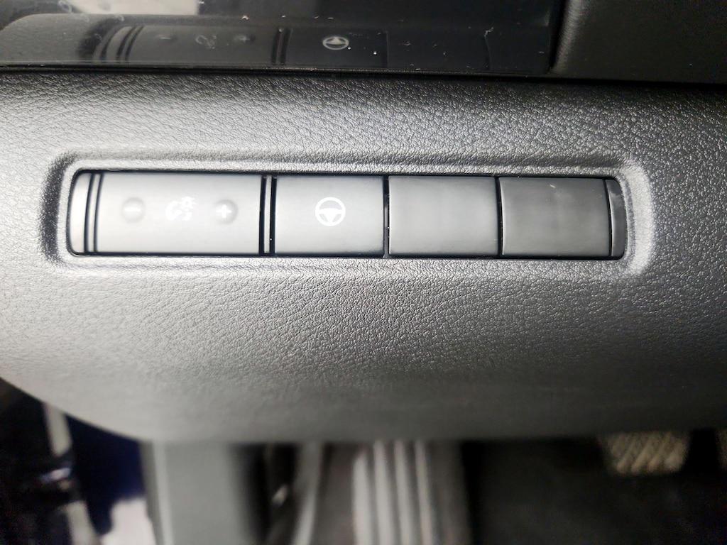 used 2022 Nissan Pathfinder car, priced at $29,998