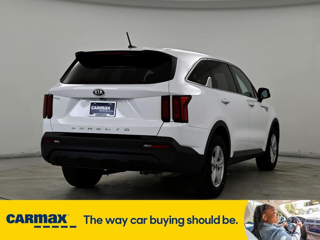 used 2021 Kia Sorento car, priced at $22,998