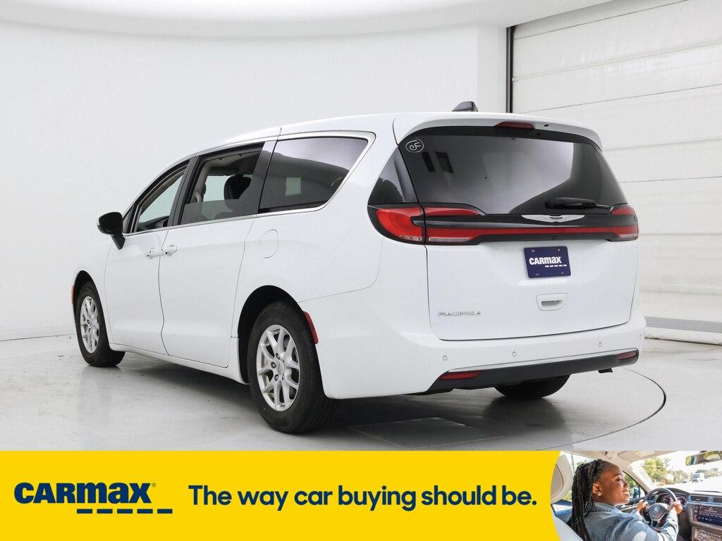 used 2023 Chrysler Pacifica car, priced at $24,998
